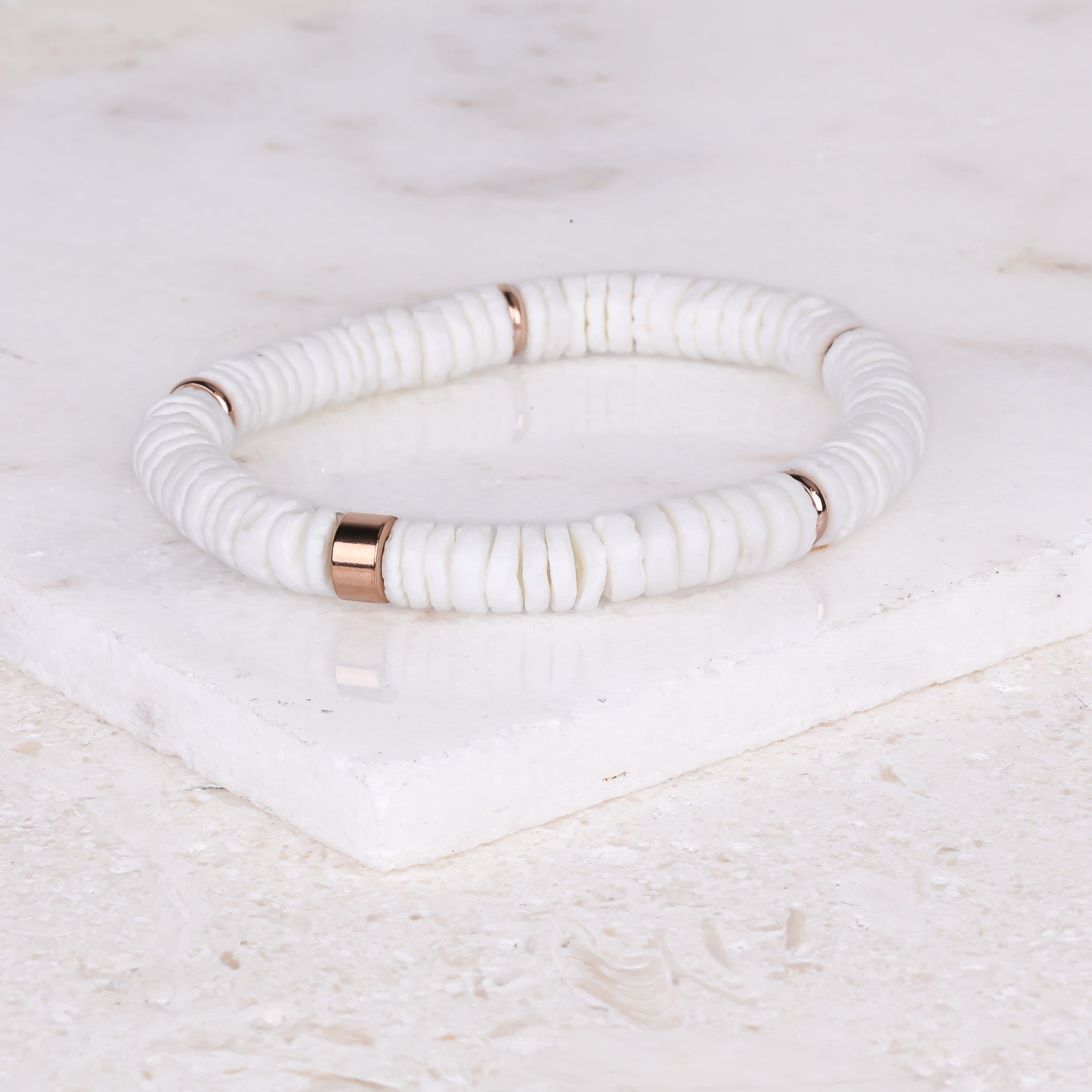 WHITE PUKA- ACCENT BRACELET